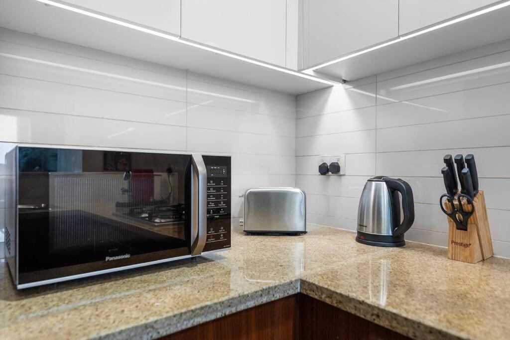First Class 1br Beautifully Furnished Appartement *